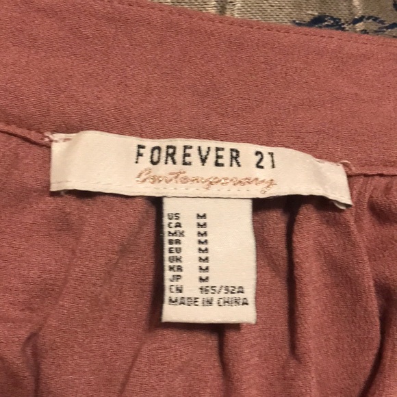 Top - Picture 2 of 4